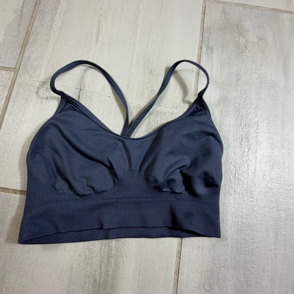 Gymshark Vital Seamless 2.0 Sports Bra Dark Grey Charcoal B4A4Q Mens Size Medium